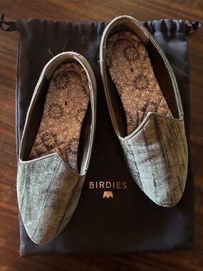 Birdies Olive Velvet V-Cut Pointed Flats